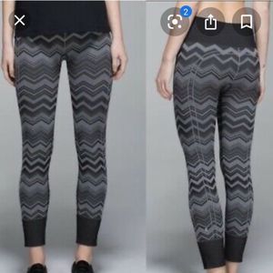 Lululemon size 4